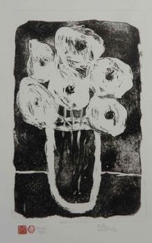 "Flower II Round B&W"