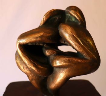 "Kiss"