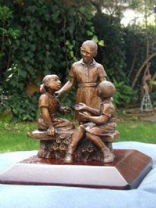 "Three little girls Sculpture"