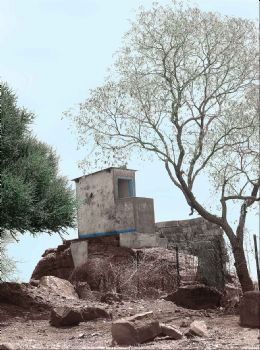"Build on a Rock / Op Rots Gebou"