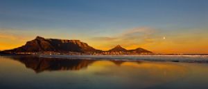 "Table Mountain Moon Set"
