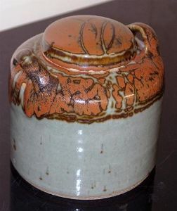 "Large Pot with Lid"